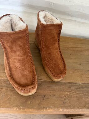 Clarks Wallabee Sherpa Lined Suede Boots